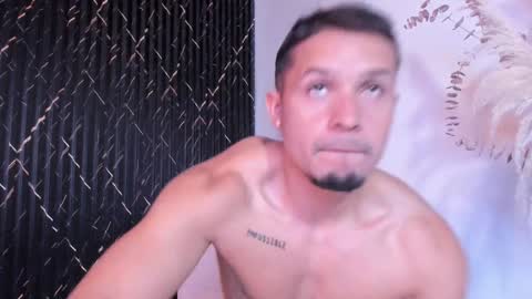 Snapshot of erickdowell chatting on December 17, 2024, 3:28 pm Erick online show from December 17, 2024, 3:28 pm