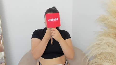 Erika Mendez online show from December 12, 2024, 8:43 pm