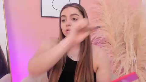 Erika Mendez online show from March 4, 2025, 7:22 pm