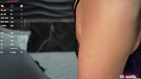 Erika online show from January 28, 2025, 1:38 pm