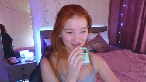 Snapshot of erikabrian chatting on December 22, 2024, 7:00 am erikabrian online show from December 22, 2024, 7:00 am