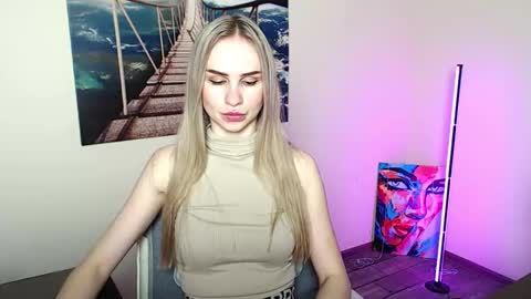 Snapshot of erikagavin chatting on April 23, 2026, 12:29 pm Erika online show from April 23, 2026, 12:29 pm