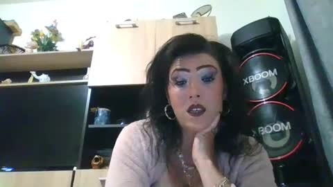 erikaguapa1989 online show from June 14, 2026, 2:09 am