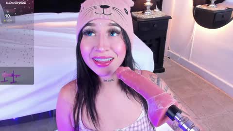 Eri  online show from December 28, 2024, 10:44 pm