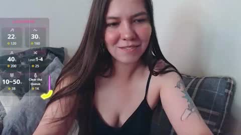 Snapshot of erin_love_ chatting on July 13, 2026, 7:33 am Erin online show from July 13, 2026, 7:33 am