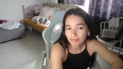 Snapshot of erina_1 chatting on May 21, 2026, 6:26 pm erina_1 online show from May 21, 2026, 6:26 pm