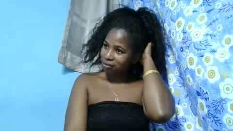Snapshot of erisca19 chatting on May 20, 2026, 2:12 pm Erisca19 online show from May 20, 2026, 2:12 pm