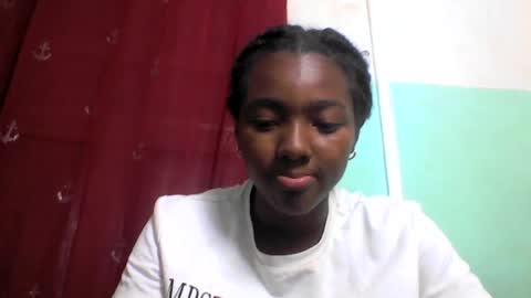 ernestine378626 online show from July 24, 2026, 7:28 am