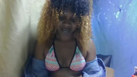 erolinee online show from September 10, 2025, 8:14 am