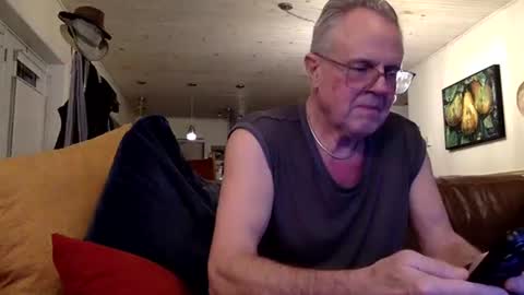 eros online show from December 12, 2024, 2:37 am