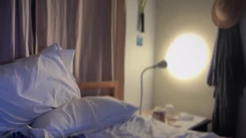 eros online show from March 3, 2025, 3:52 am