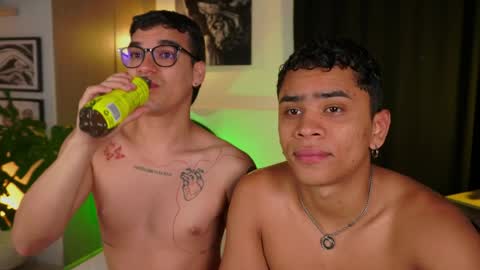 Eros Wild online show from March 29, 2026, 4:01 am