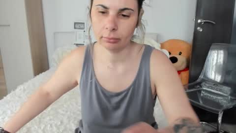 Snapshot of eroticsensualkitty4u chatting on April 22, 2026, 8:06 am eroticsensualkitty4u online show from April 22, 2026, 8:06 am