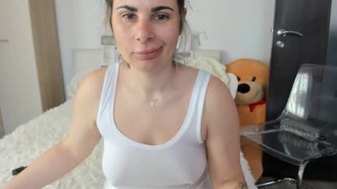 Snapshot of eroticsensualkitty4u chatting on April 27, 2026, 6:22 am eroticsensualkitty4u online show from April 27, 2026, 6:22 am