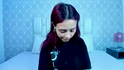 Eryz Dark Veyls online show from July 25, 2026, 11:02 pm