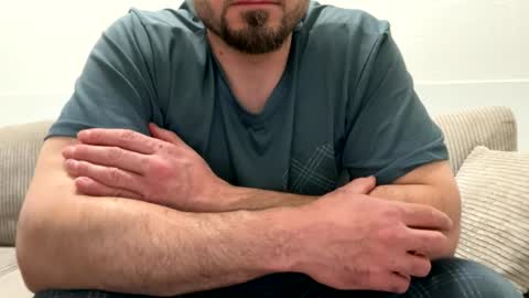 Snapshot of escapee4a chatting on March 5, 2026, 1:12 am samshiro4k online show from March 5, 2026, 1:12 am