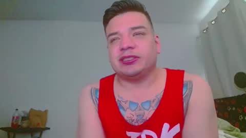 escodamus12 online show from January 6, 2025, 4:23 pm