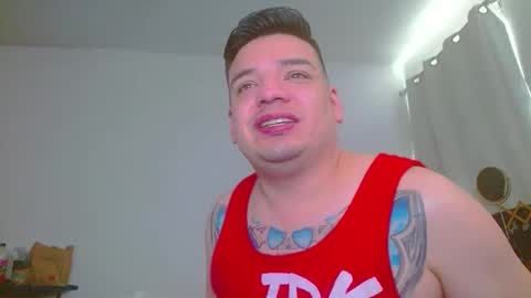 escodamus12 online show from January 6, 2025, 7:45 pm