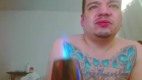 escodamus12 online show from February 16, 2025, 9:27 pm