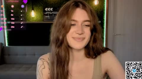 EshleGreen online show from April 16, 2026, 1:12 pm