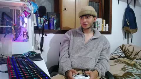 Snapshot of esjrobles chatting on January 31, 2025, 9:59 am Esteban online show from January 31, 2025, 9:59 am