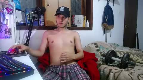 Snapshot of esjrobles chatting on February 9, 2025, 7:16 am Esteban online show from February 9, 2025, 7:16 am