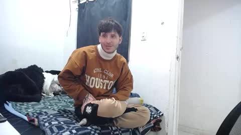 Snapshot of esjrobles chatting on September 9, 2025, 1:10 pm Esteban online show from September 9, 2025, 1:10 pm