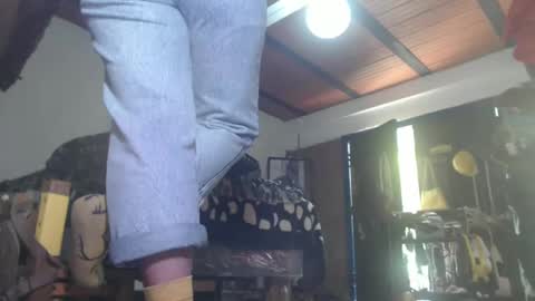 Snapshot of eskelaswd chatting on January 27, 2025, 4:22 pm Eskela911 online show from January 27, 2025, 4:22 pm