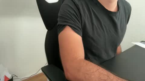 eskp online show from October 3, 2025, 10:23 am