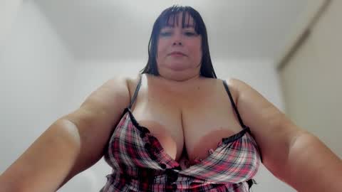 Esmeralda online show from December 16, 2024, 11:07 pm