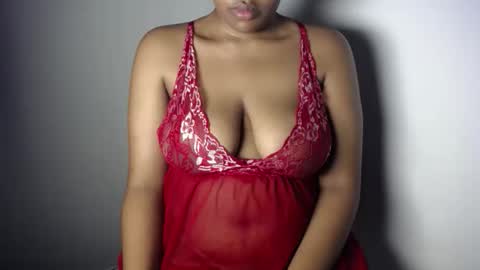 Esme online show from May 30, 2026, 1:14 am