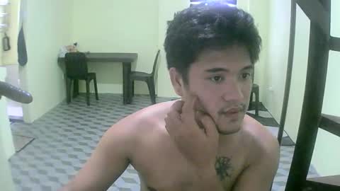 Snapshot of esoteric061299 chatting on November 28, 2025, 5:10 am esoteric061299 online show from November 28, 2025, 5:10 am