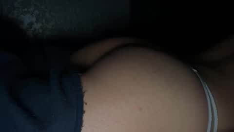 Snapshot of est1243672 chatting on December 21, 2025, 5:03 am est1243672 online show from December 21, 2025, 5:03 am