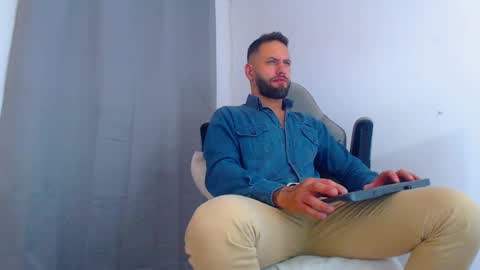 esteban online show from December 15, 2024, 12:18 am