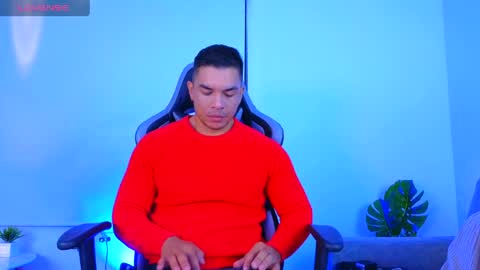 Snapshot of esteban_de_louise chatting on April 23, 2026, 10:58 am ESTEBAN online show from April 23, 2026, 10:58 am