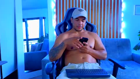 Snapshot of esteban_de_louise chatting on May 31, 2026, 7:48 pm ESTEBAN online show from May 31, 2026, 7:48 pm