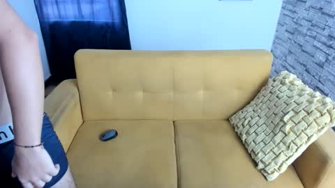 Snapshot of esteban_rios_ chatting on November 30, 2025, 11:47 am Esteban Rios online show from November 30, 2025, 11:47 am