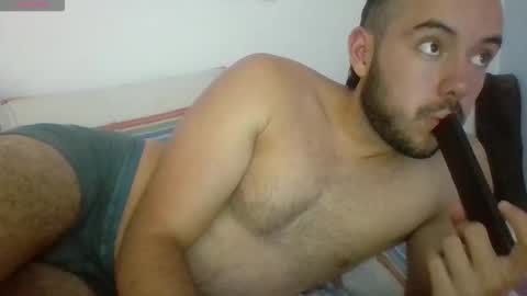 Esteban Reyes  independent model online show from January 13, 2026, 7:41 pm