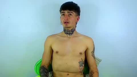 Snapshot of estebanchar_ chatting on March 6, 2025, 11:09 pm Esteban independent model online show from March 6, 2025, 11:09 pm