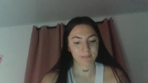 estefa1 online show from March 25, 2026, 7:25 am