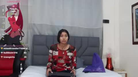 estefanya online show from June 22, 2026, 7:33 pm