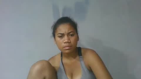 Snapshot of estelah796836 chatting on May 15, 2026, 4:25 pm estelah796836 online show from May 15, 2026, 4:25 pm