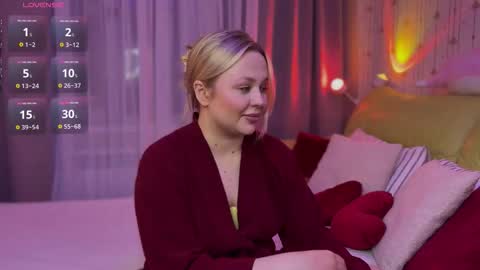 Estella online show from February 20, 2026, 5:24 pm