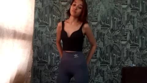 Snapshot of estellekirbo chatting on June 9, 2026, 3:12 pm estellekirbo online show from June 9, 2026, 3:12 pm