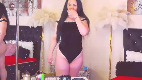 Snapshot of estheraa chatting on May 27, 2026, 4:31 am Esthera online show from May 27, 2026, 4:31 am