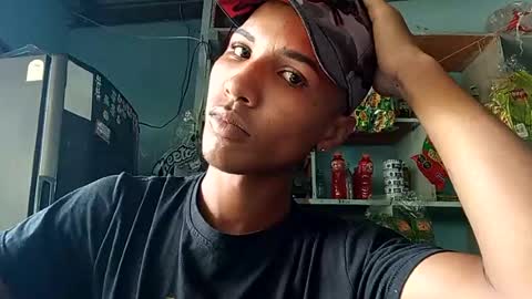 Snapshot of estiben_party chatting on June 14, 2026, 7:49 pm estiben_party online show from June 14, 2026, 7:49 pm