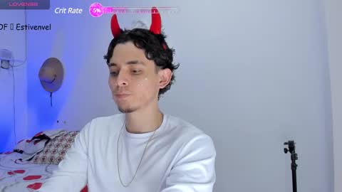 Snapshot of estivenvel chatting on February 24, 2025, 3:31 pm estivenvel online show from February 24, 2025, 3:31 pm