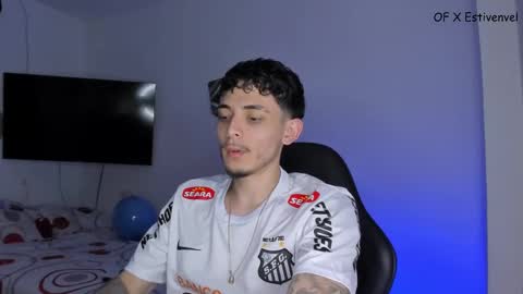 Snapshot of estivenvel chatting on September 24, 2025, 6:55 pm estivenvel online show from September 24, 2025, 6:55 pm