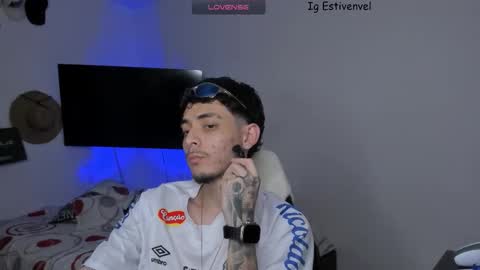 Snapshot of estivenvel chatting on November 11, 2025, 6:30 pm estivenvel online show from November 11, 2025, 6:30 pm