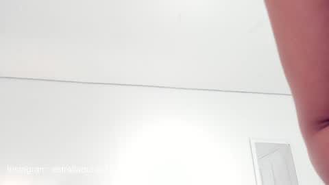 Estrellita online show from December 15, 2024, 1:57 am